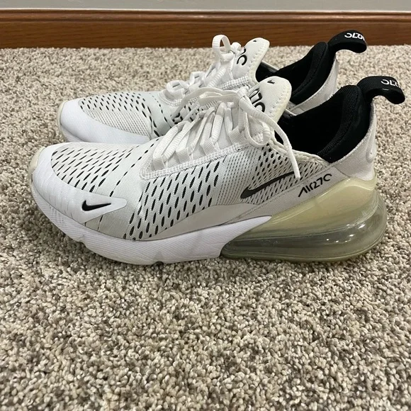 Nike Air Max 270 size 9.5 - Picture 2 of 6